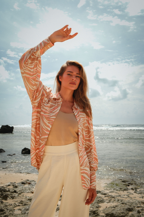 Kimara camel dames top