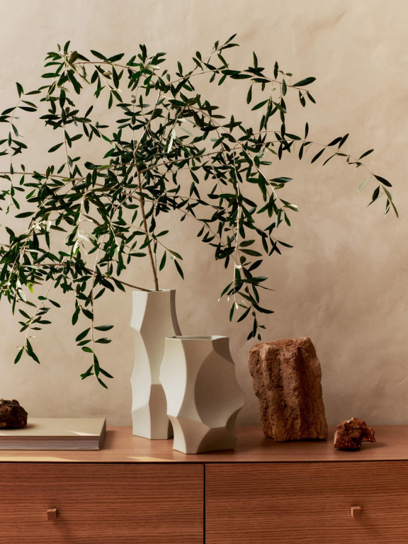 Ferm Living Cueva vaas H37 Off-White