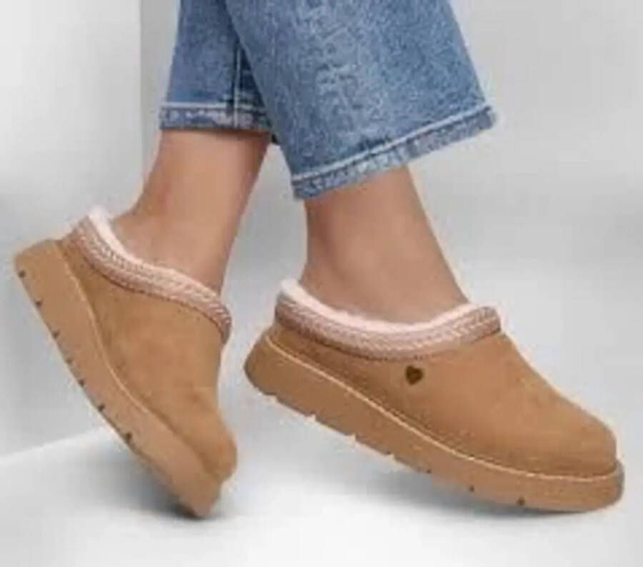 Skechers BOBS Keepsakes Lite Fuzzy Dreams Vrouwen Bruin Pantoffels