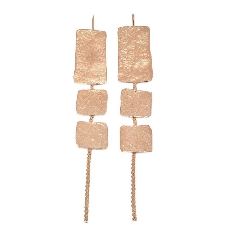 Boucles d'oreilles en plaqué or rose métalliques, longues et géométriques faites à la main - Bijou de créateur