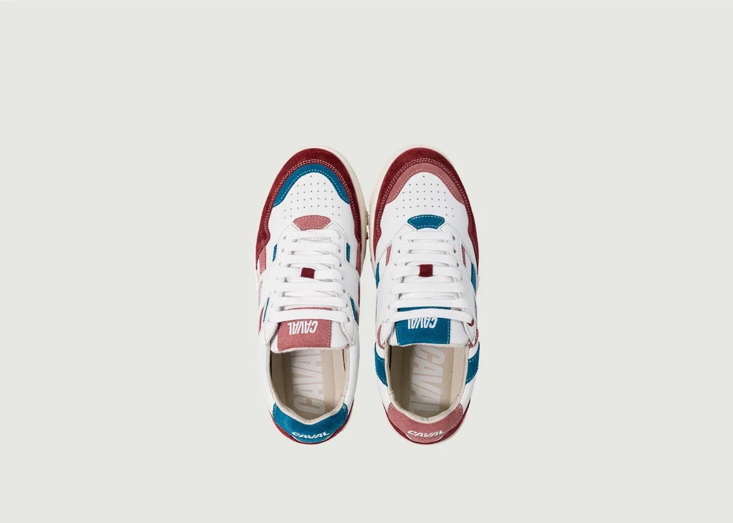 Sneakers Velvet Odyssey Caval