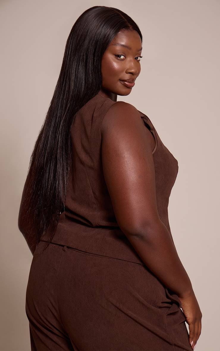 Marron Foncé Gilet Ajusté En Velours Côtelé Grande Taille