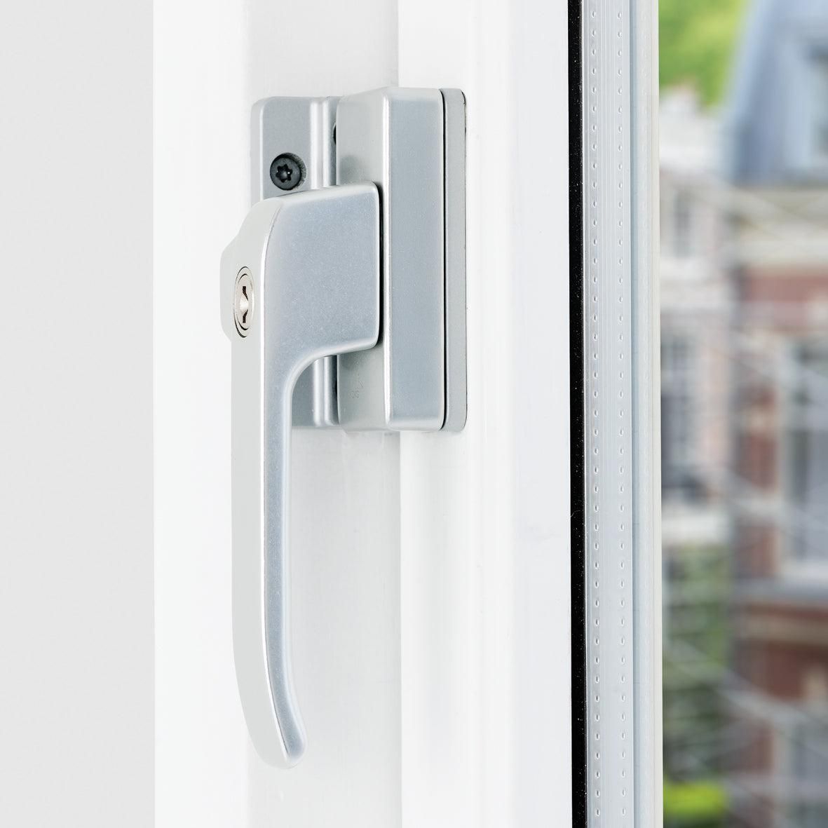 AXA 3329 Veiligheids raamsluiting F1 met cilindersluiting, nok en haakschoot opbouw rechtsdraaiend - 3329-51-91/GE