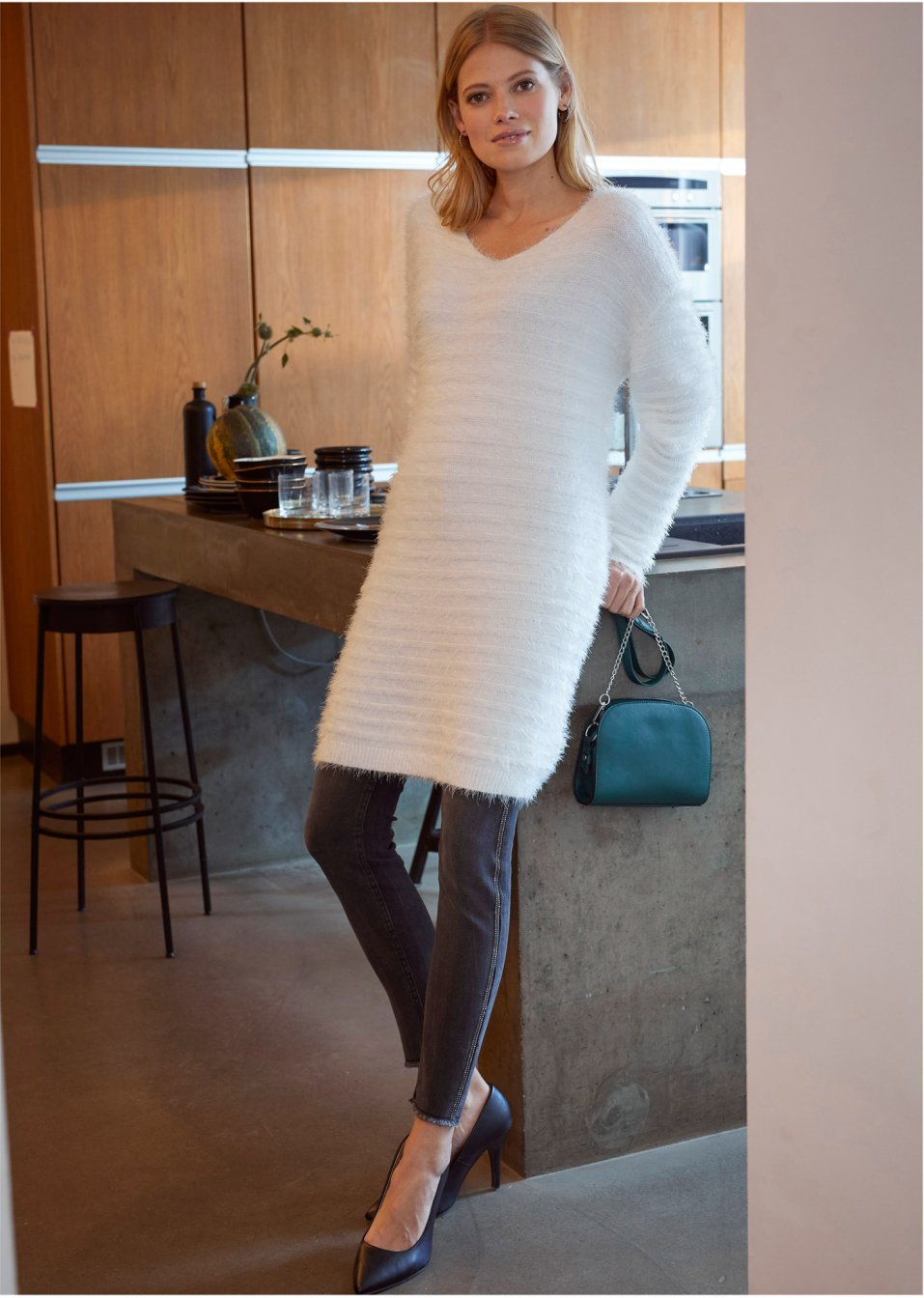 Pull long duveteux