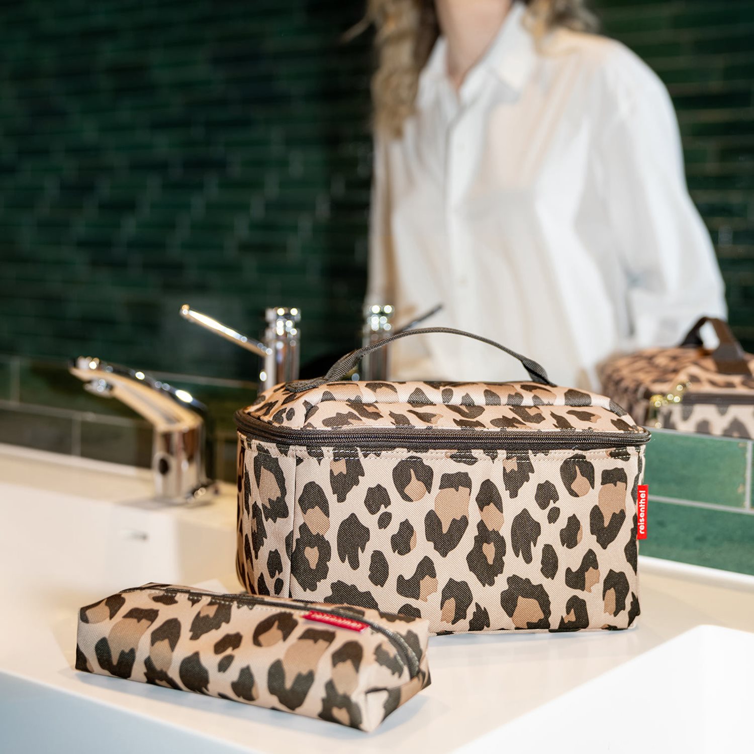 Reisenthel Beautycase Giftset leo macchiato
