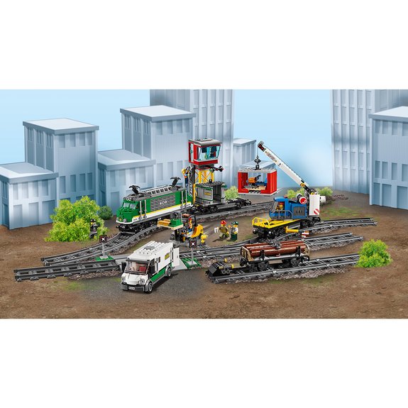 Le train de marchandises télécommandé LEGO City 60198