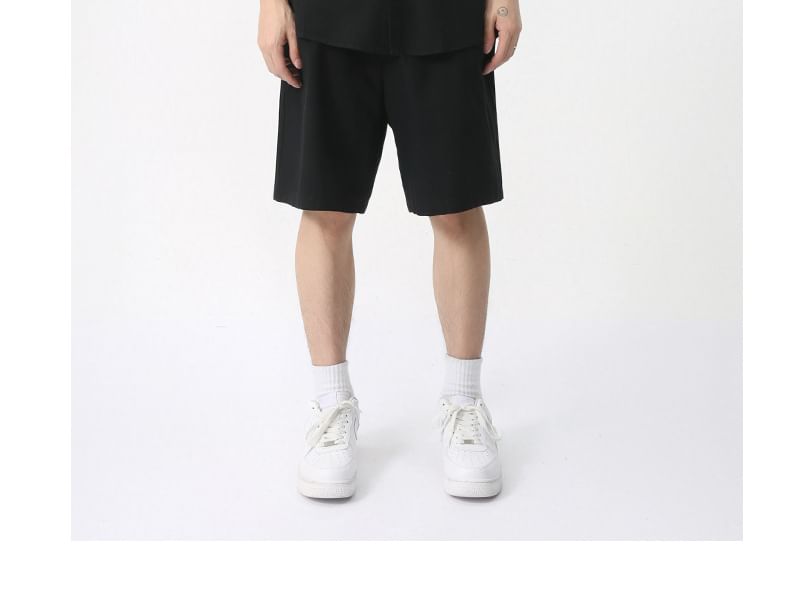 FAERIS - Set: Kortmouw overhemd met kraag en effen kleur + korte broek met middelhoge taille