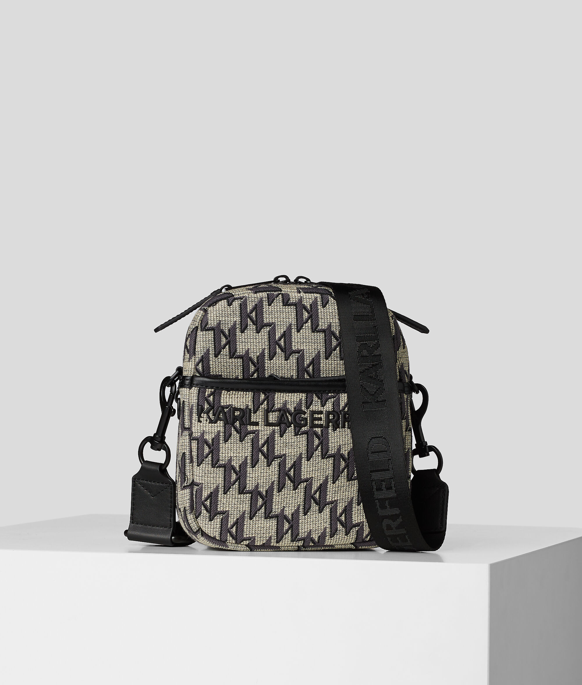 SAC BANDOULIÈRE KL MONOGRAM