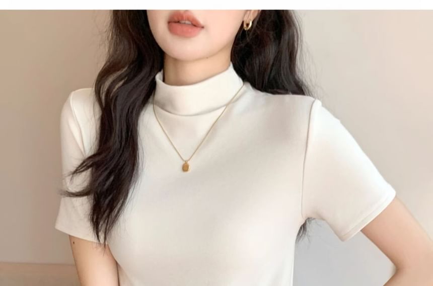 Magimomo - T-shirt met korte mouwen en mockneck, effen