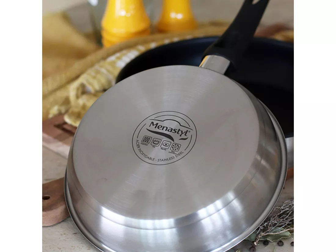 Menastyl - Poele First 24cm En Acier Inoxydable
