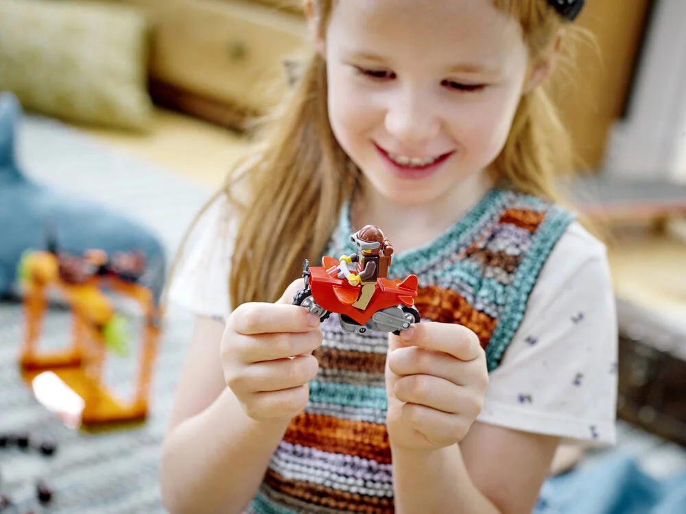 LEGO®CITY 60342 - LE DÉFI DE CASCADE : L’ATTAQUE DES REQUINS