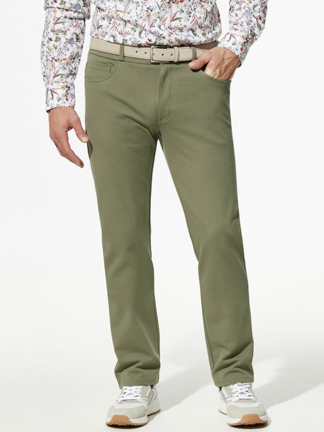 Five Pocket Stretch & Relax