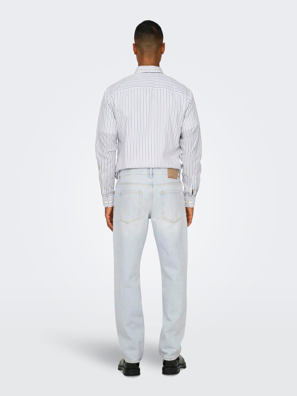 ONSEDGE Mittlere Taille Gerade geschnitten Jeans Light Blue Bleached Denim
