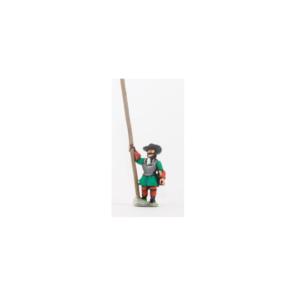 European Armies: Heavy Pikemen in Hats with pike upright