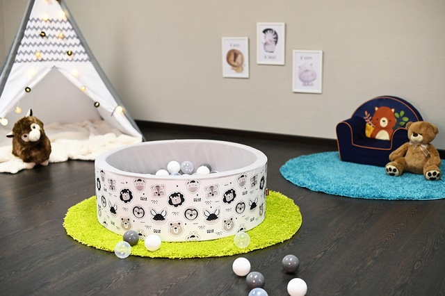 Knorrtoys® Bällebad »Soft, Cute Animals« mit 150 Bällen grau/weiss/transparent; Made in Europe