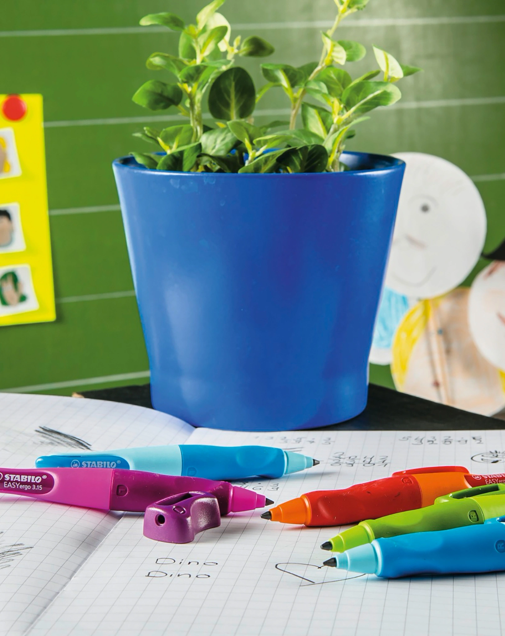 Druck-Bleistift STABILO® EASYergo 3.15 für Rechtshänder in hellblau/dunkelblau
