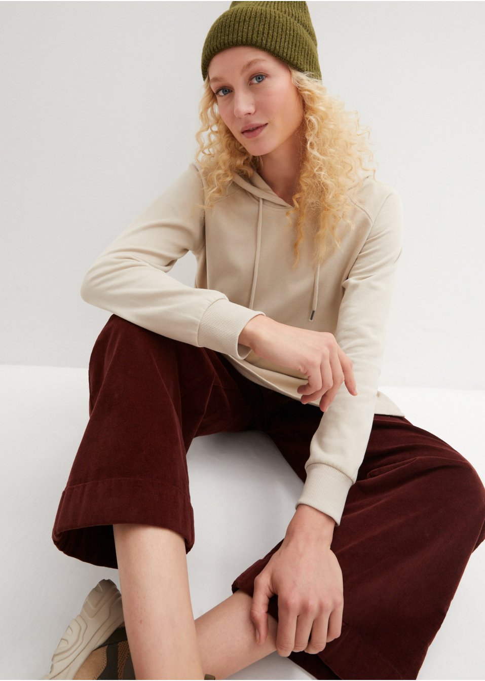 Sweat-shirt avec poche kangourou