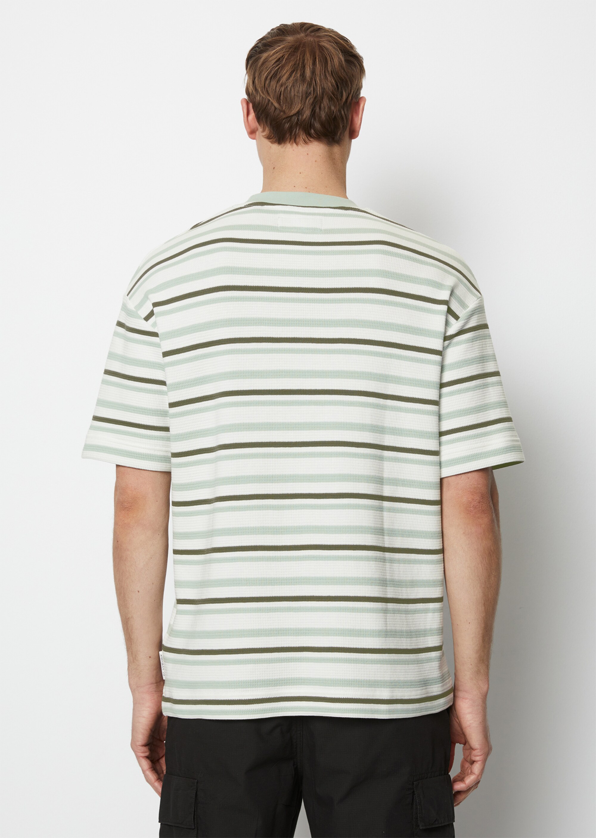 T-Shirt regular mit feiner Waffelstruktur