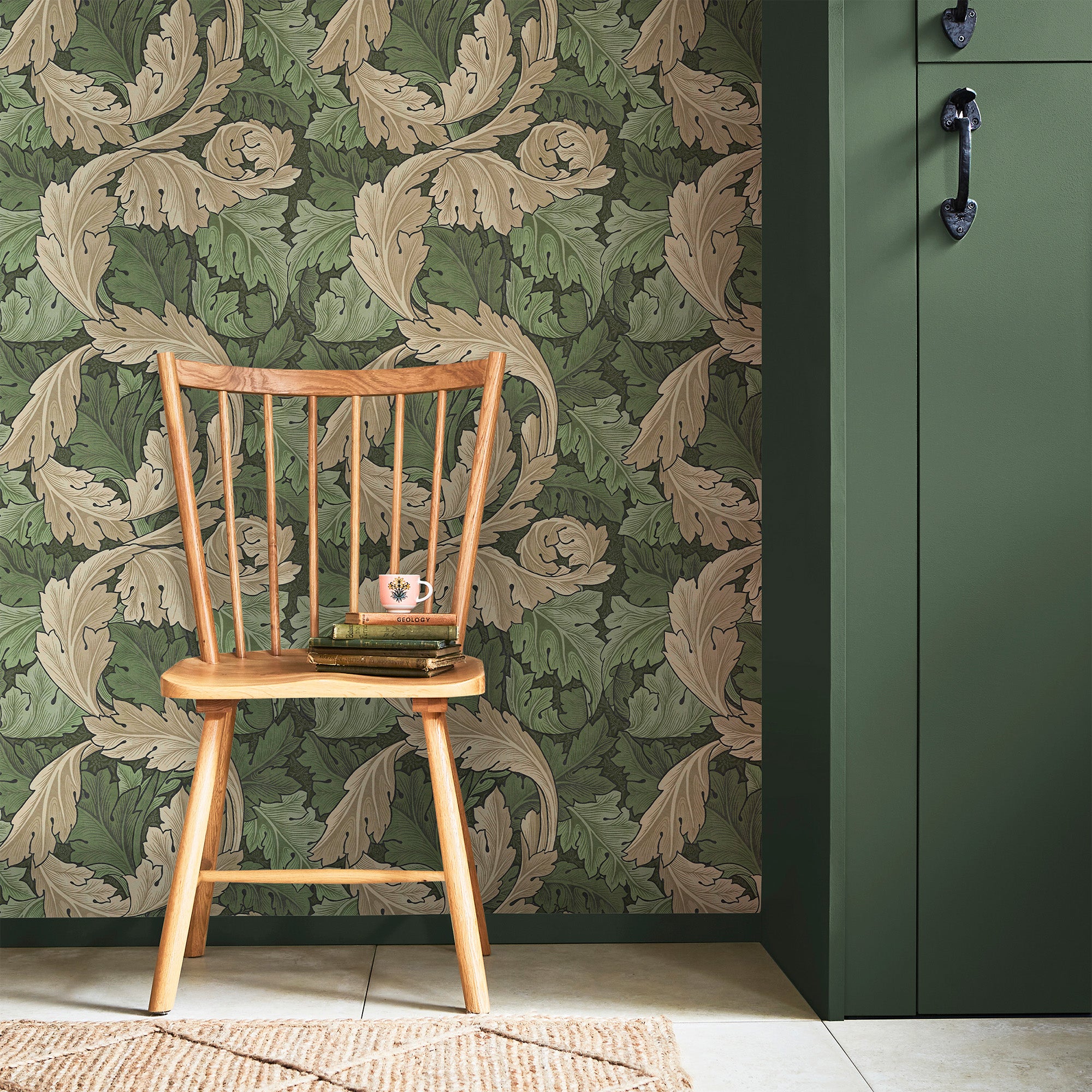 William Morris at Home Vliesbehang Acanthus Green - 10mx52cm