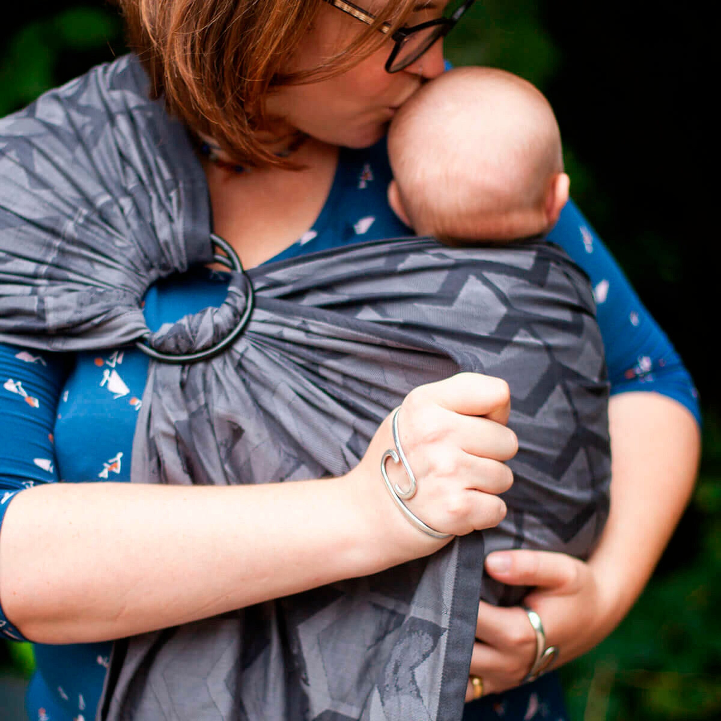 HOPPEDIZ® Babytragetuch Ring-Sling kbA Amsterdam black