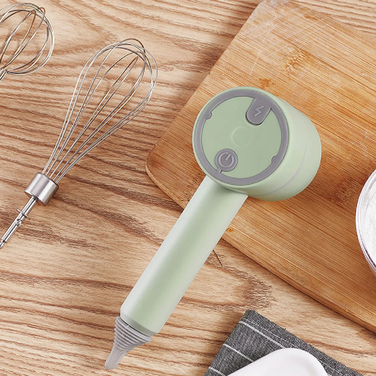 Universal Hand Mixer