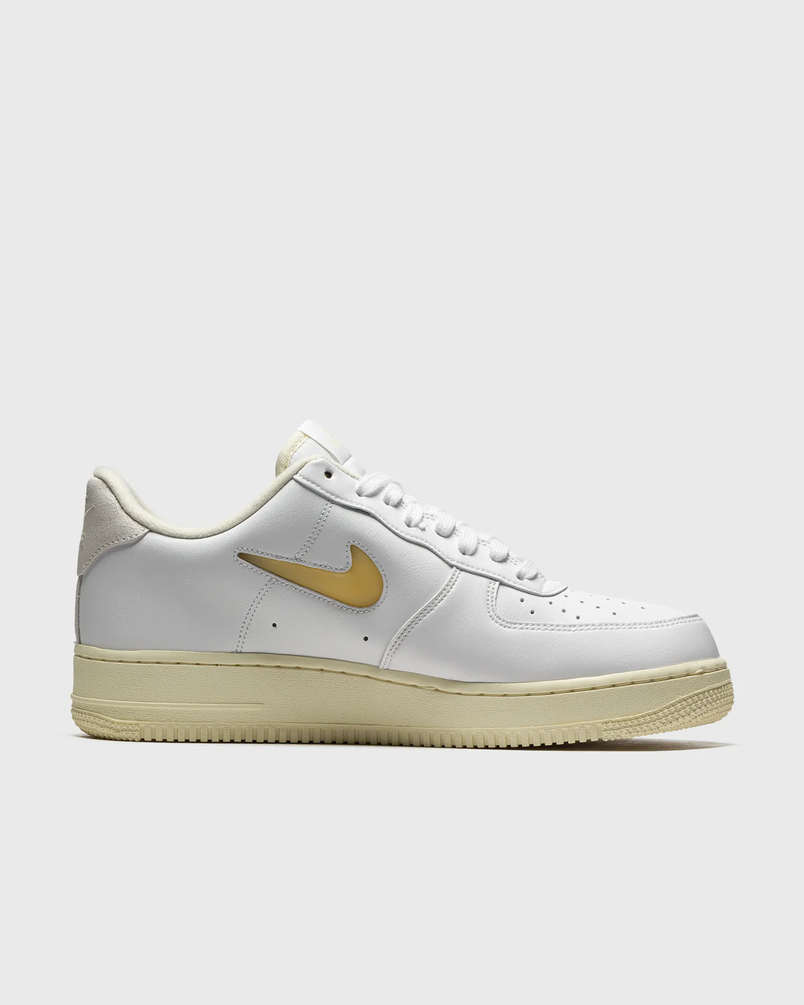 Nike AIR FORCE 1 '07 LX