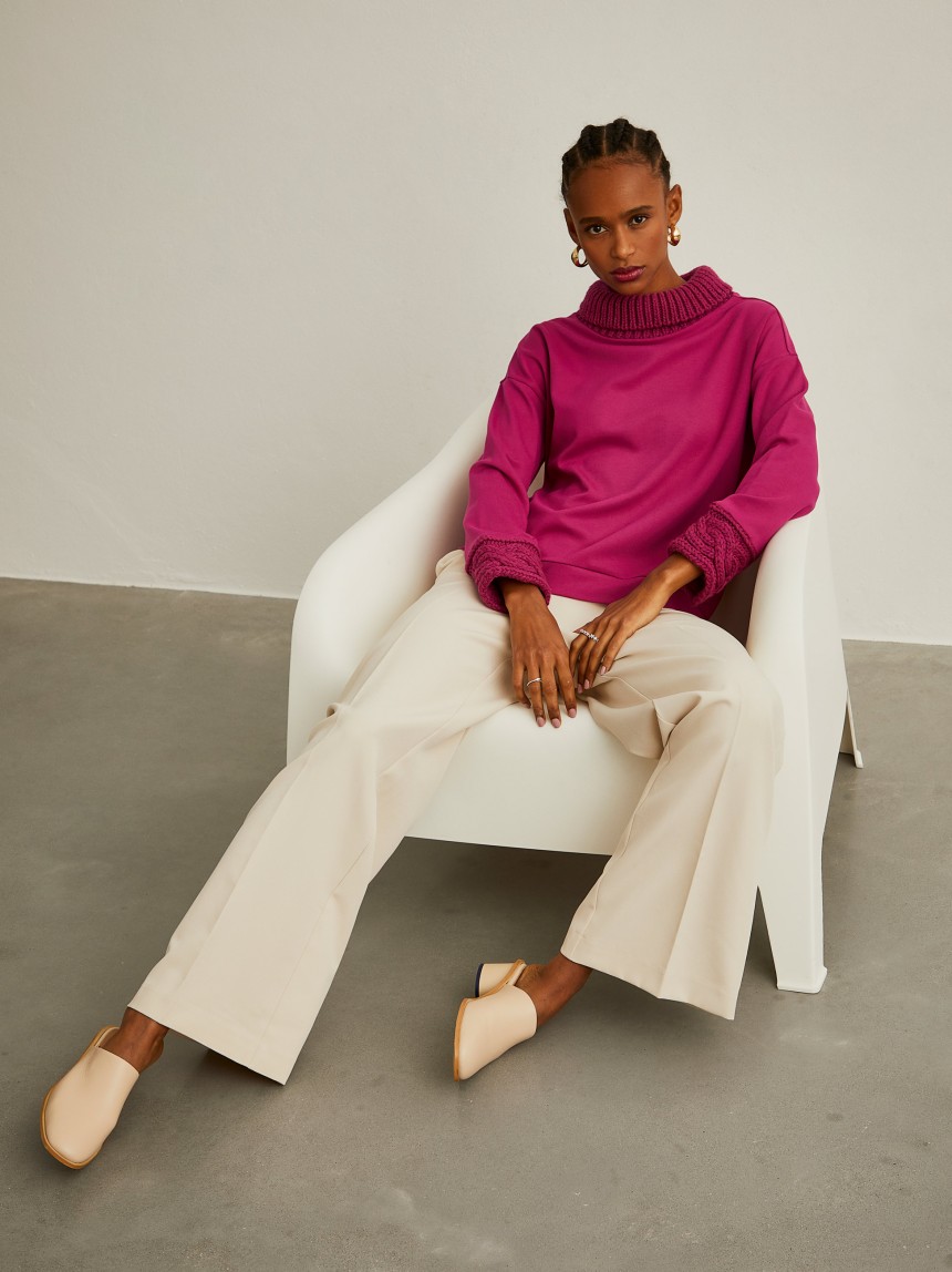 Camisola gola alta com malha tricotada