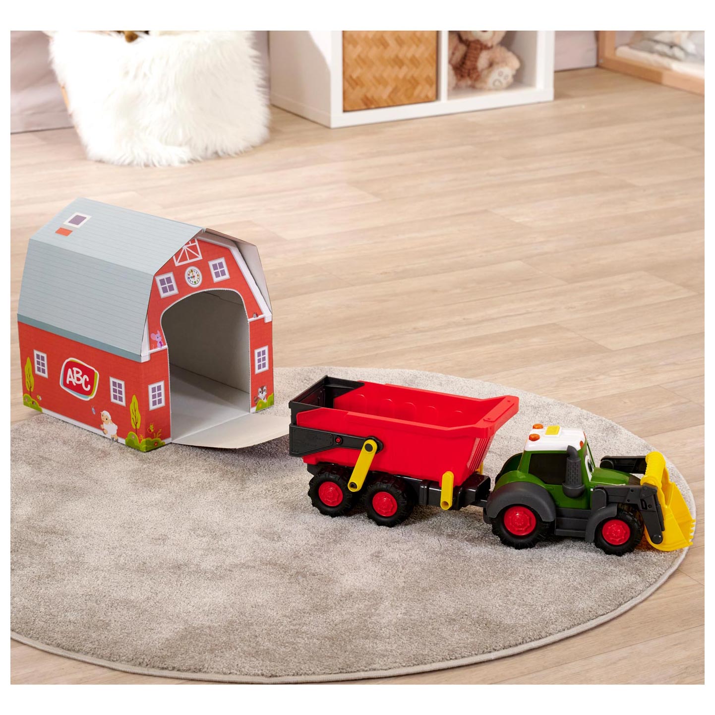 ABC Fendti Tractor met Aanhanger en Boerderij