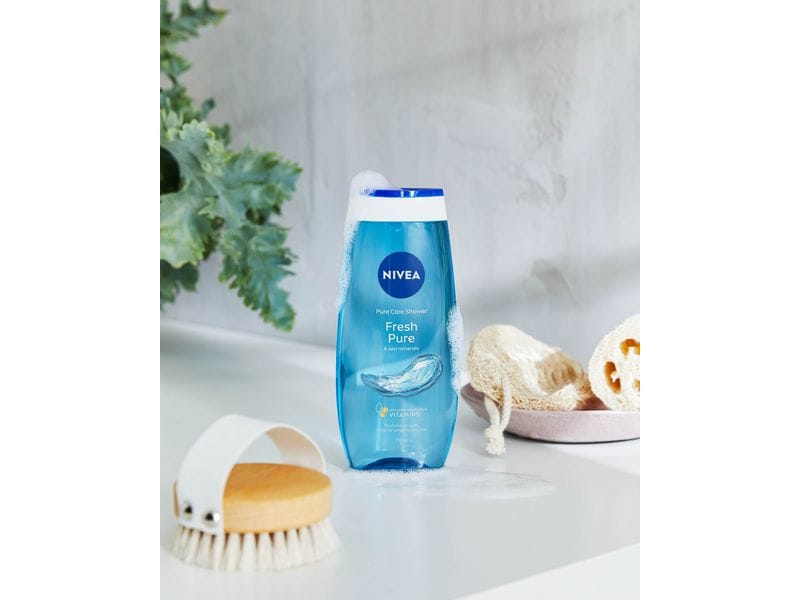 NIVEA Duschgel Fresh Pure 250 ml Pflegende und verwöhnende Cremedusche für ein sauberes Gefühl