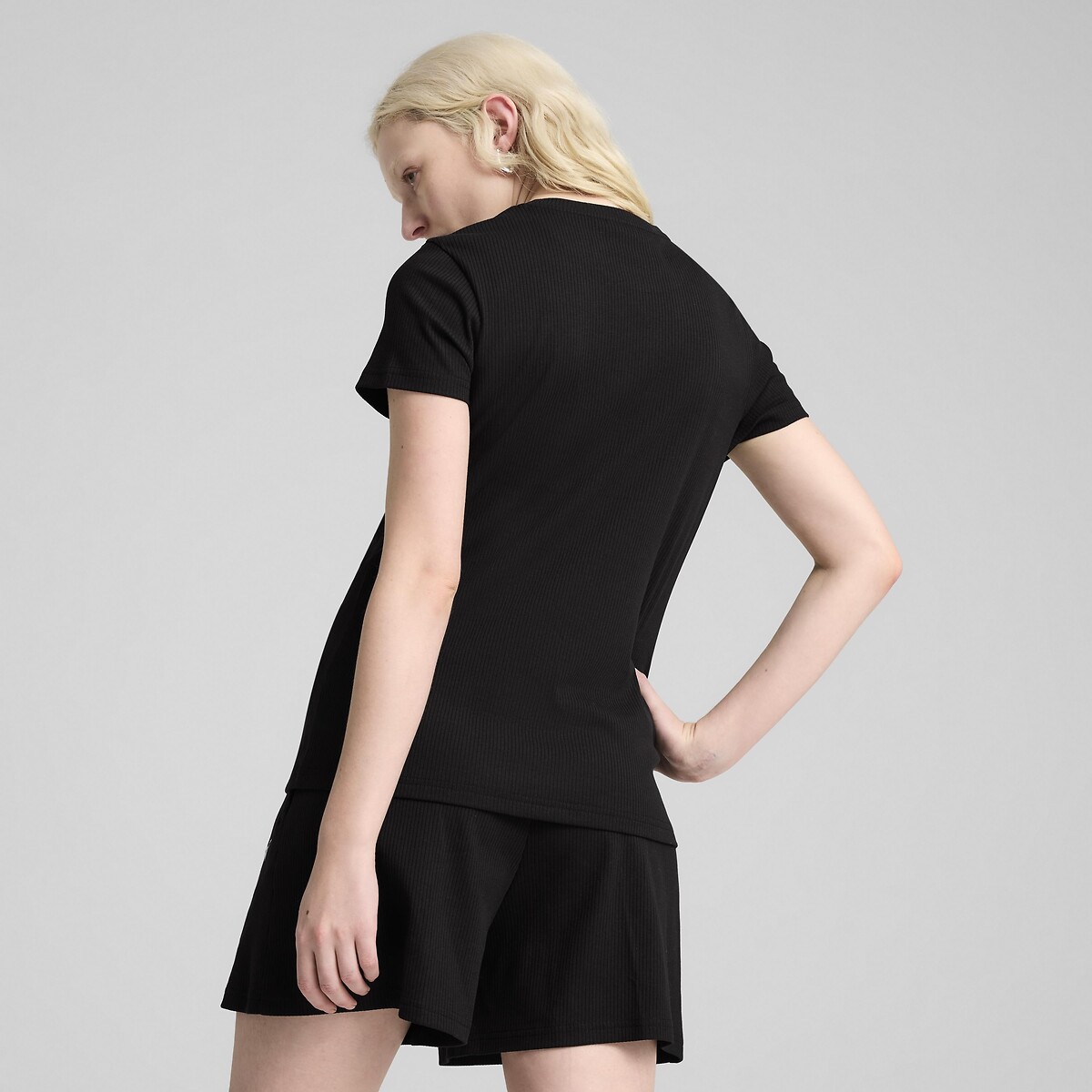Camiseta de manga curta PUMA ESSENTIAL ELEVATED RIB