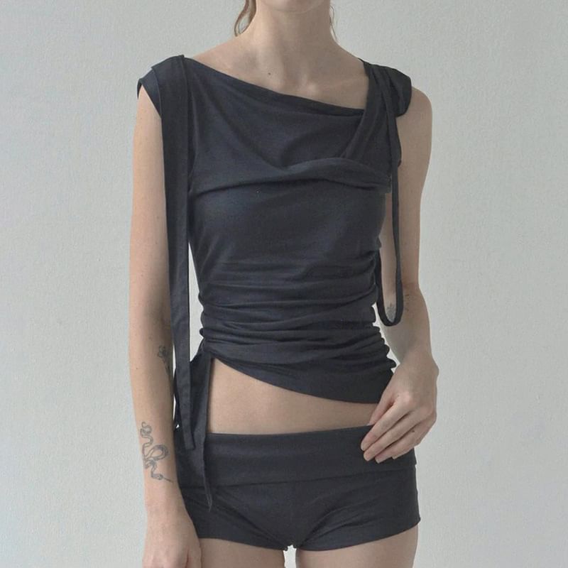 Honet - Geplooide, asymmetrische, slim-fit crop top met col