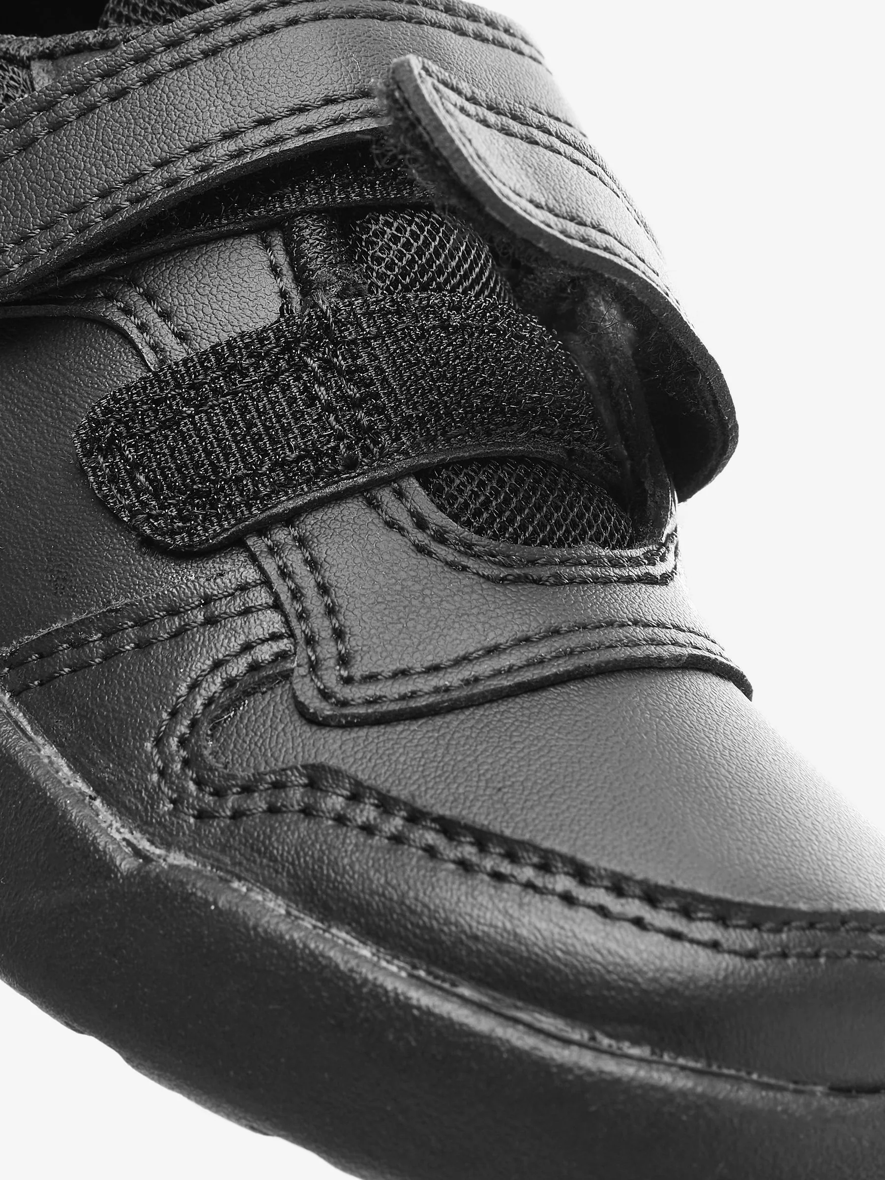 Zwart - Schoolsneakers met dubbele klittenbandsluiting