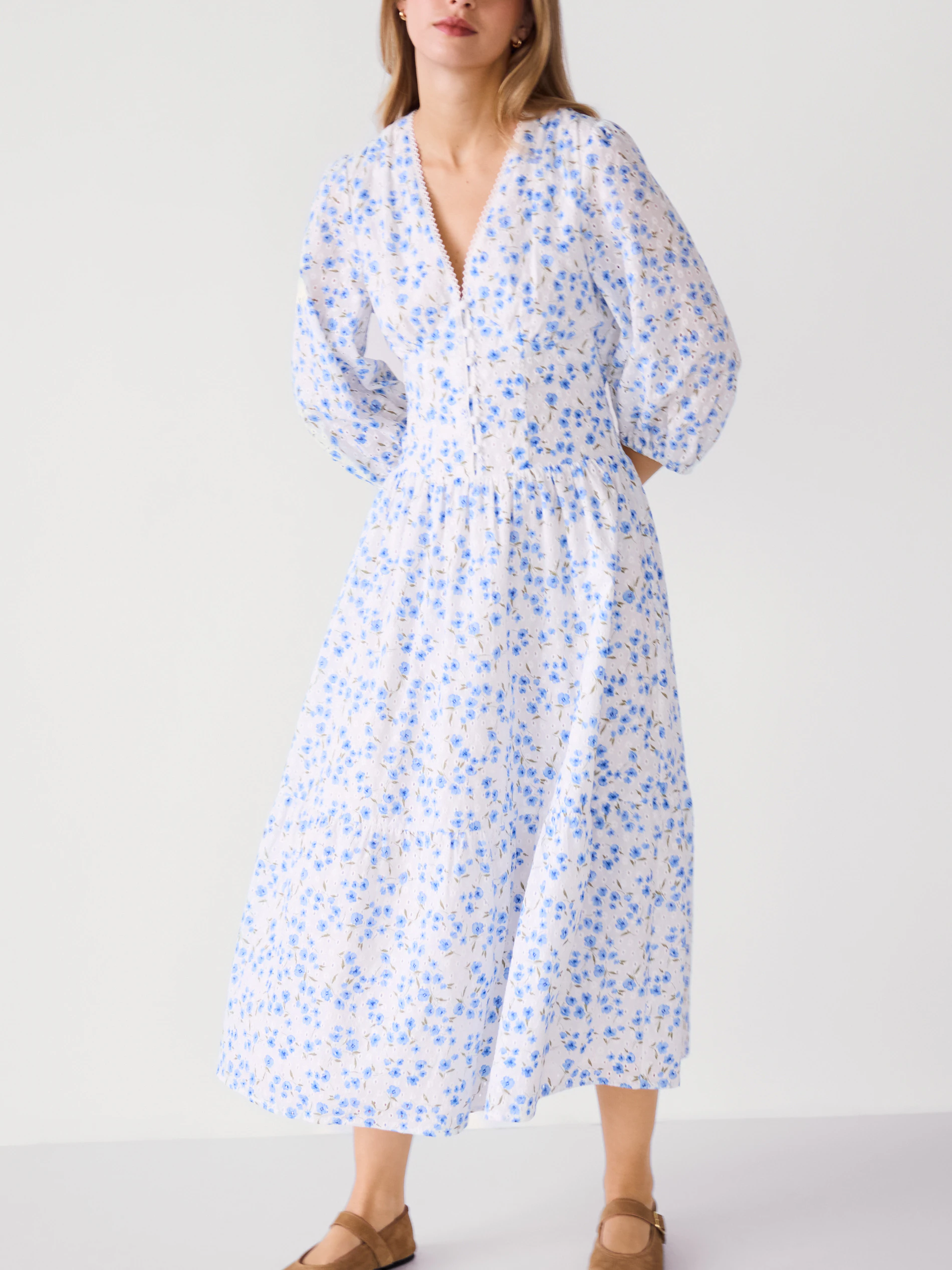 Kleid mit Blumenmuster
