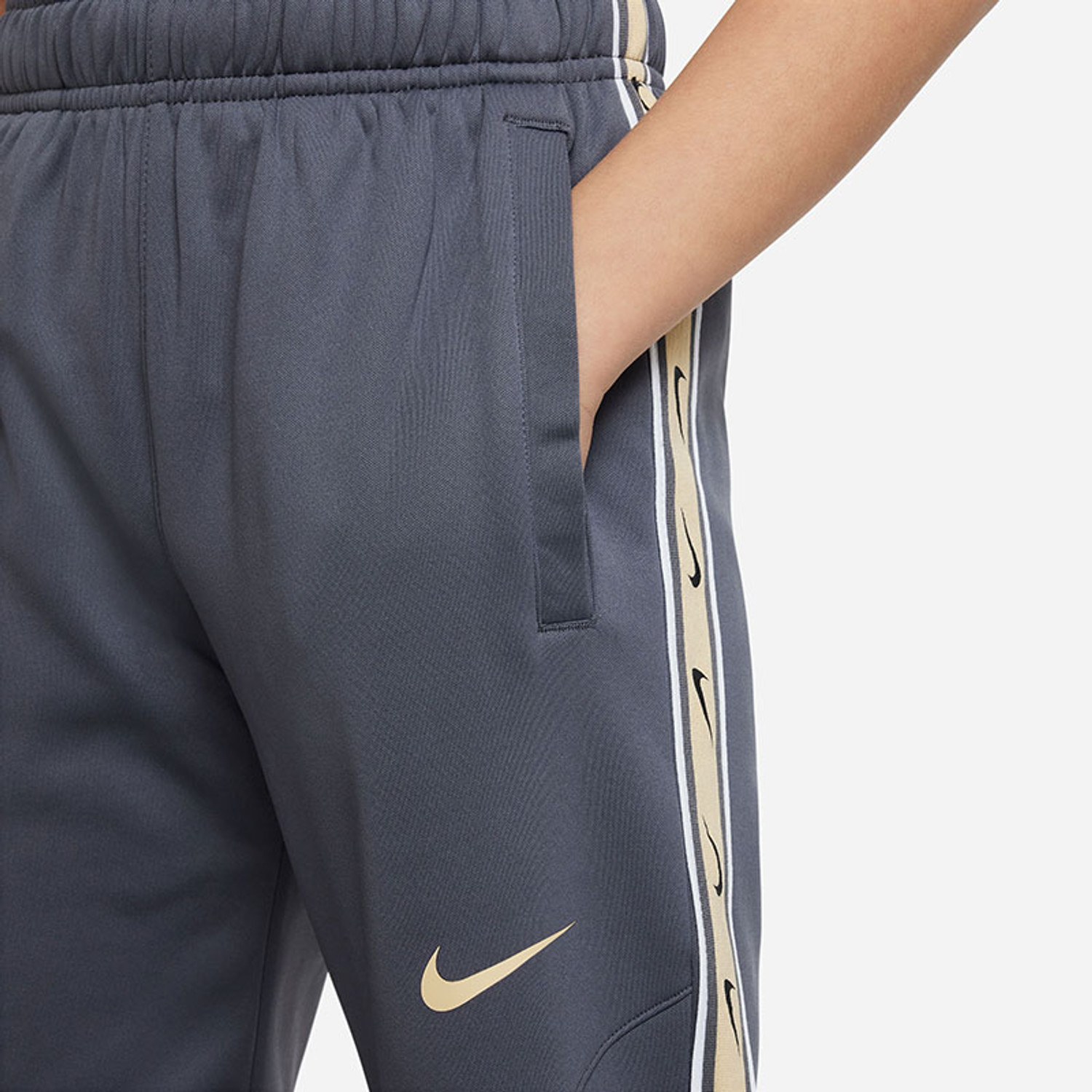 Nike Sportswear Repeat Trainingspak Kids