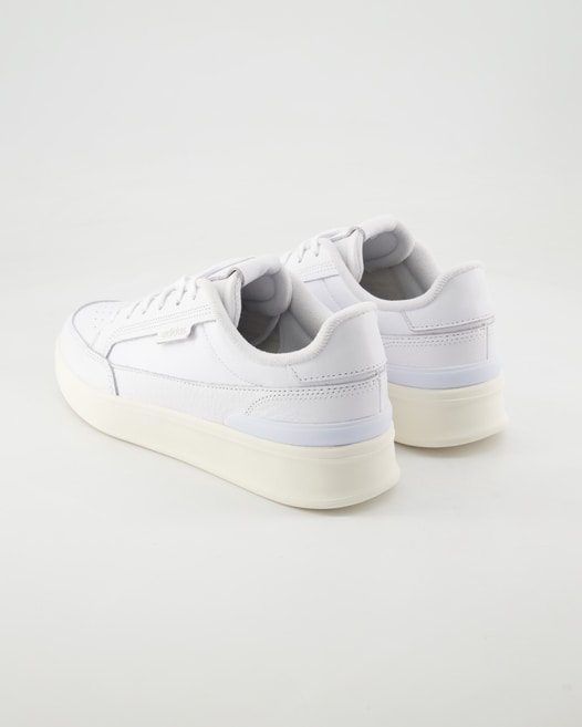 Adidas Aspyre Sportschuhe in Weiß