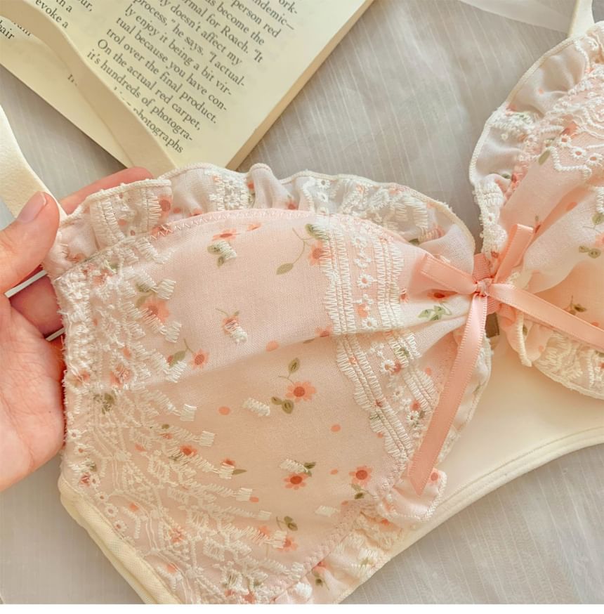 Nabla - Beha/slip/set met bloemenprint en ruches en smokwerk