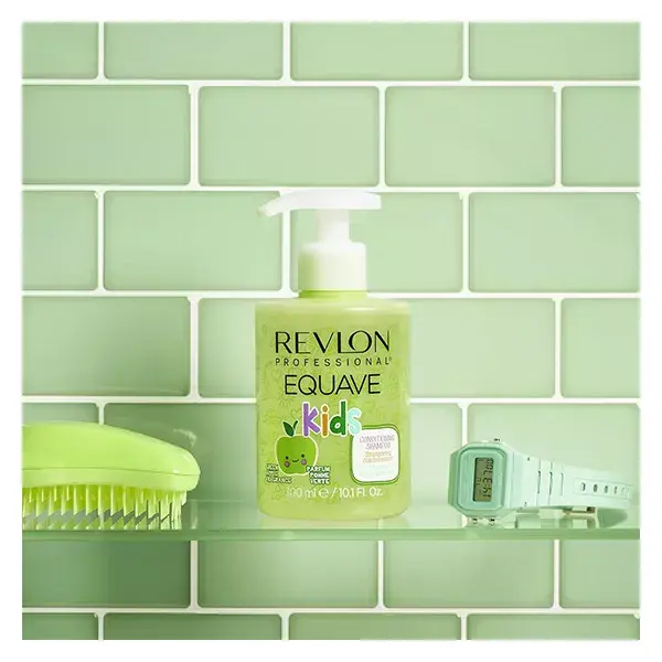 Revlon Professional Equave Kids™ Shampoo Desembaraçante Hipoalergênico com Aroma de Maçã 300ml