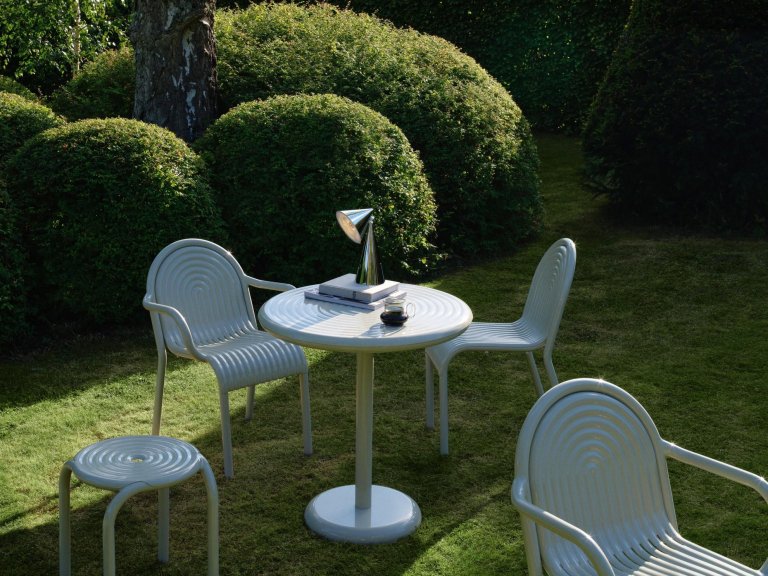 Tom Dixon Groove Round tuintafel Ø69,7 Moss