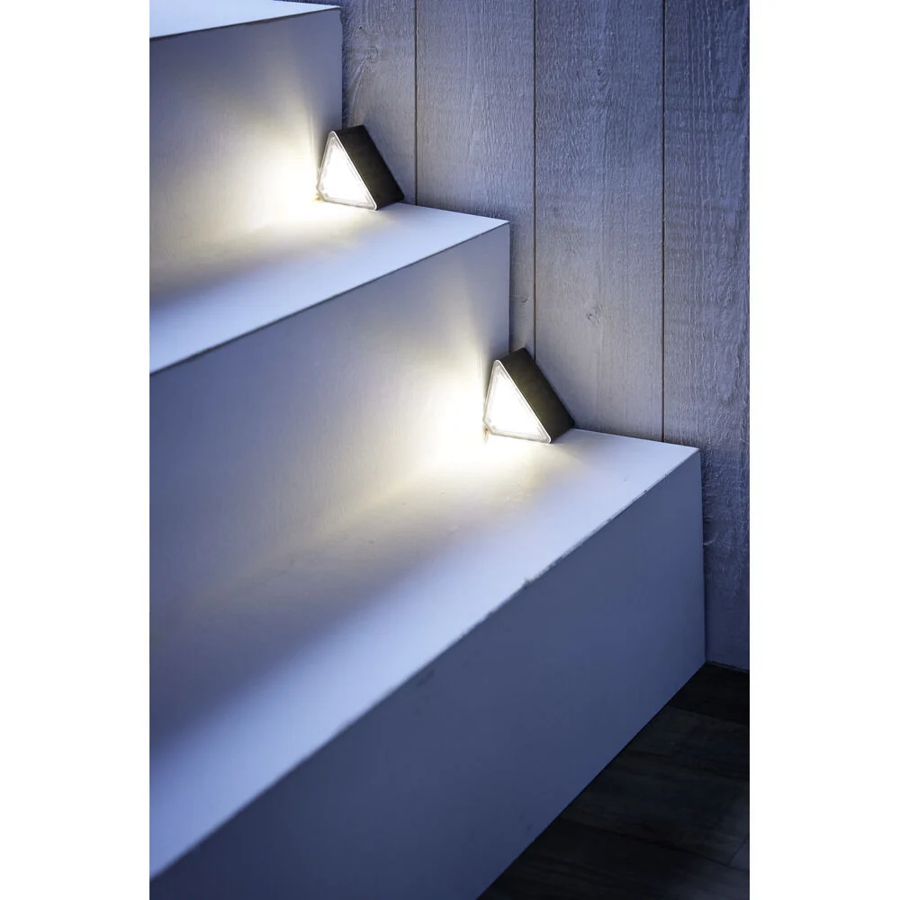 Lampe solaire noire x2 pour escalier 9LED 8,5x5,5xH5,5cm