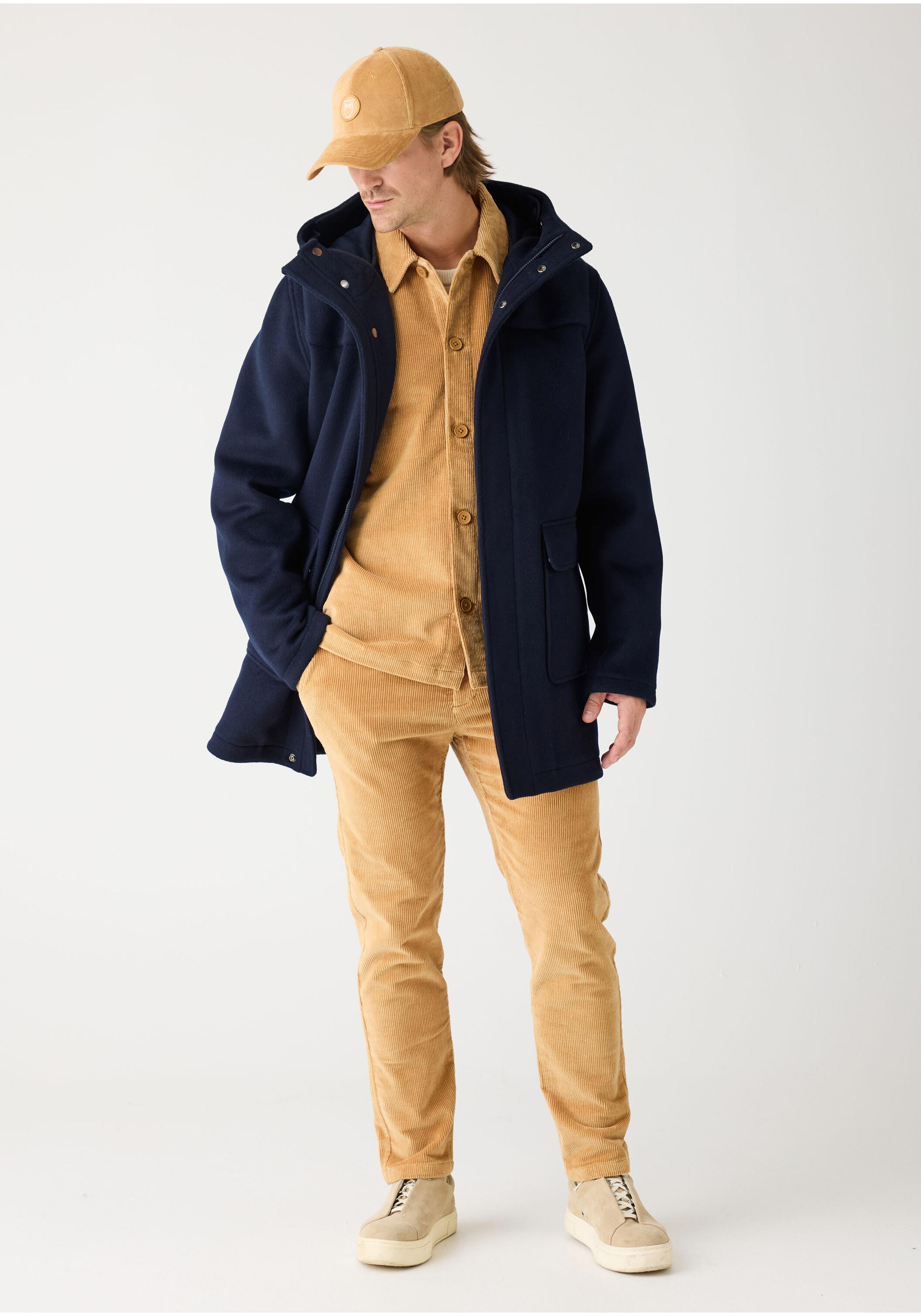 Knowledge Cotton Apparel Cord-Hose Chuck 8 Wales Corduroy Chino Pants Apple Cinnamon