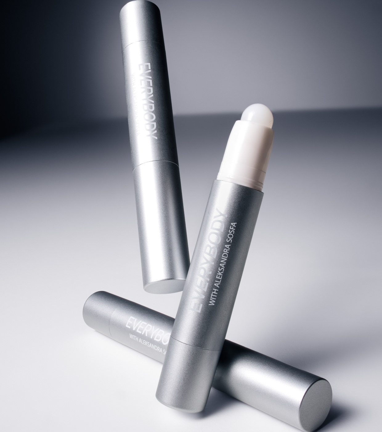 Everybody London - *Aleksandra Sosfa Futura Makeup* - Bastão iluminador Prism Stick