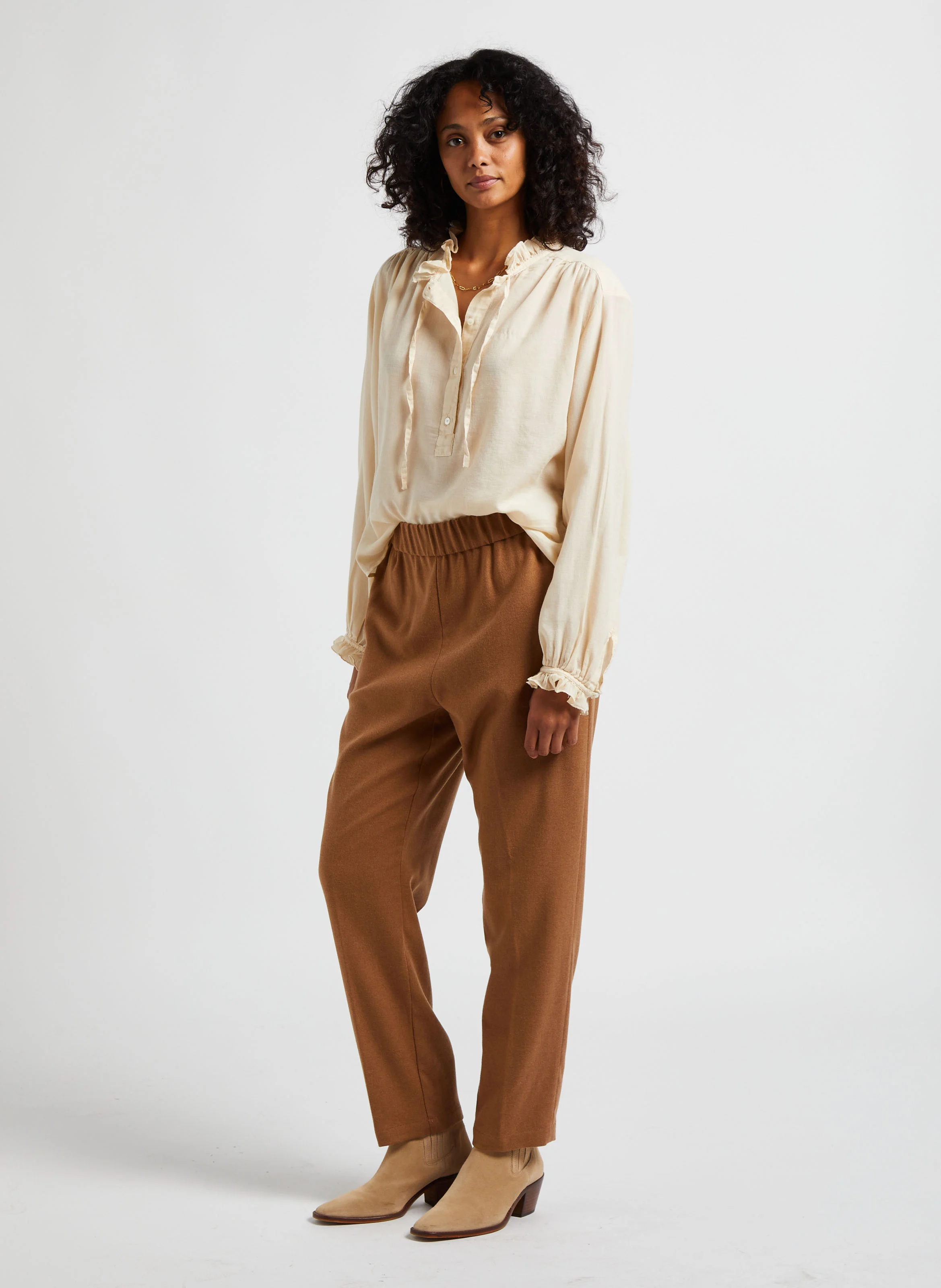 Pantalon carotte en flanelle de laine| Marron