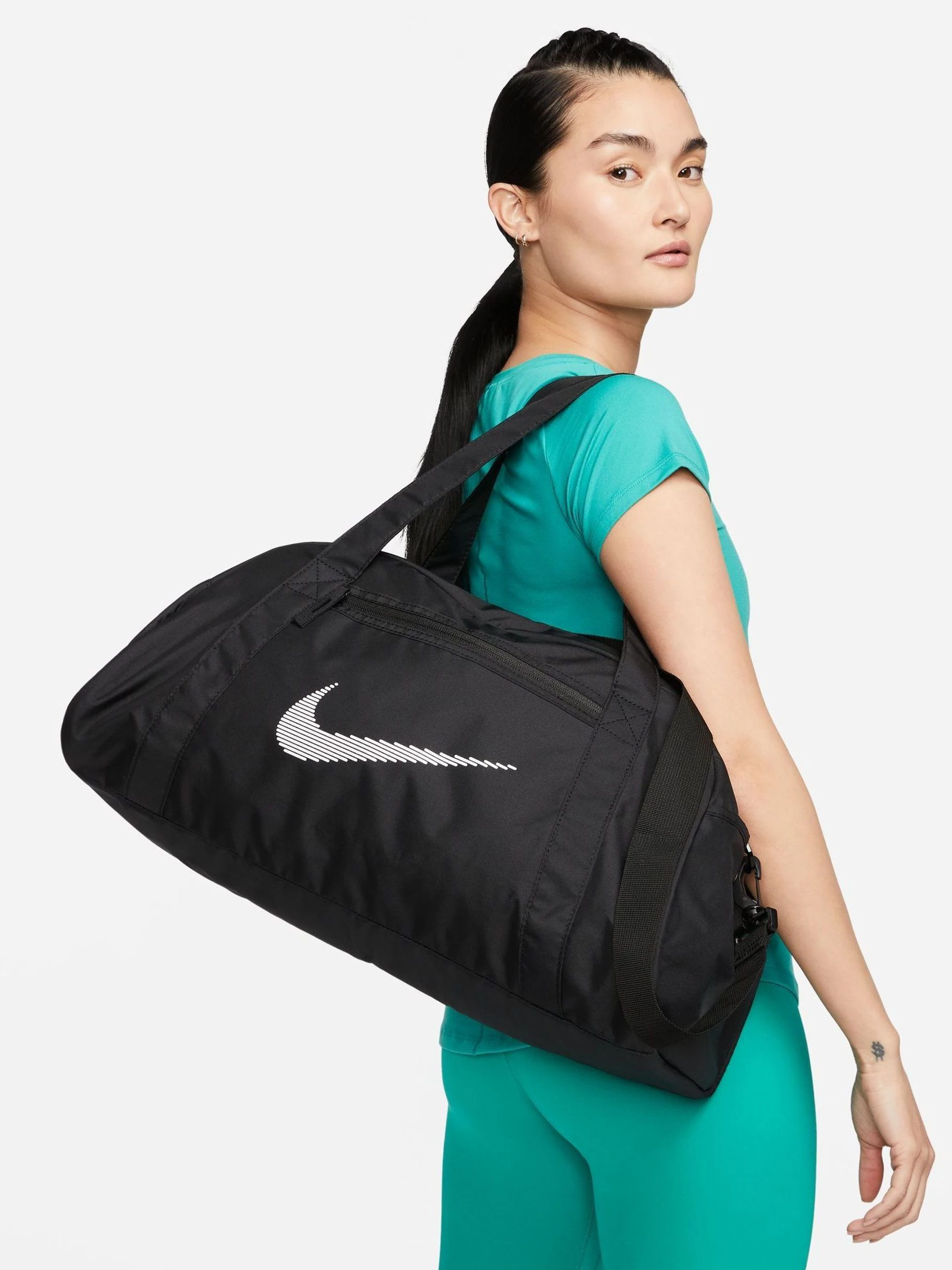 Nike Gym Club Duffel Bag 24 Litre