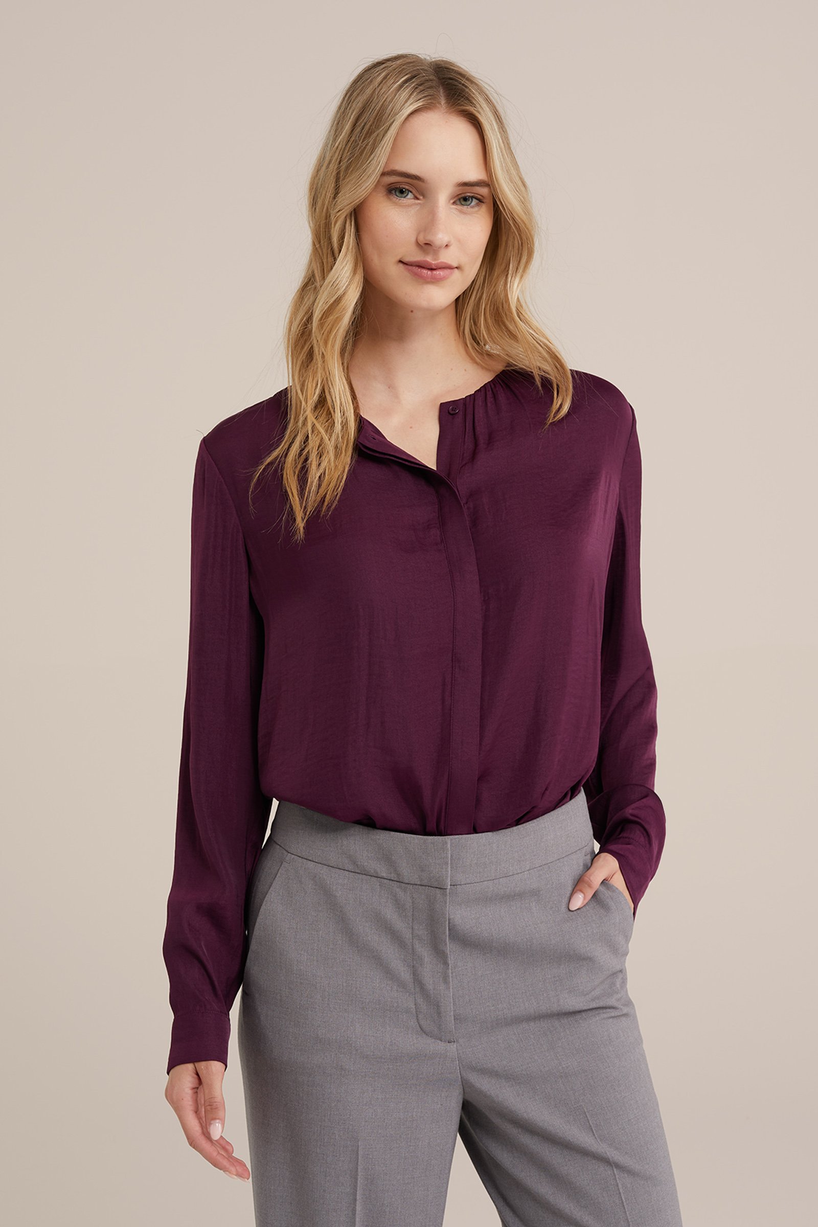 blouse met satijnen look WE Fashion Donkerpaars