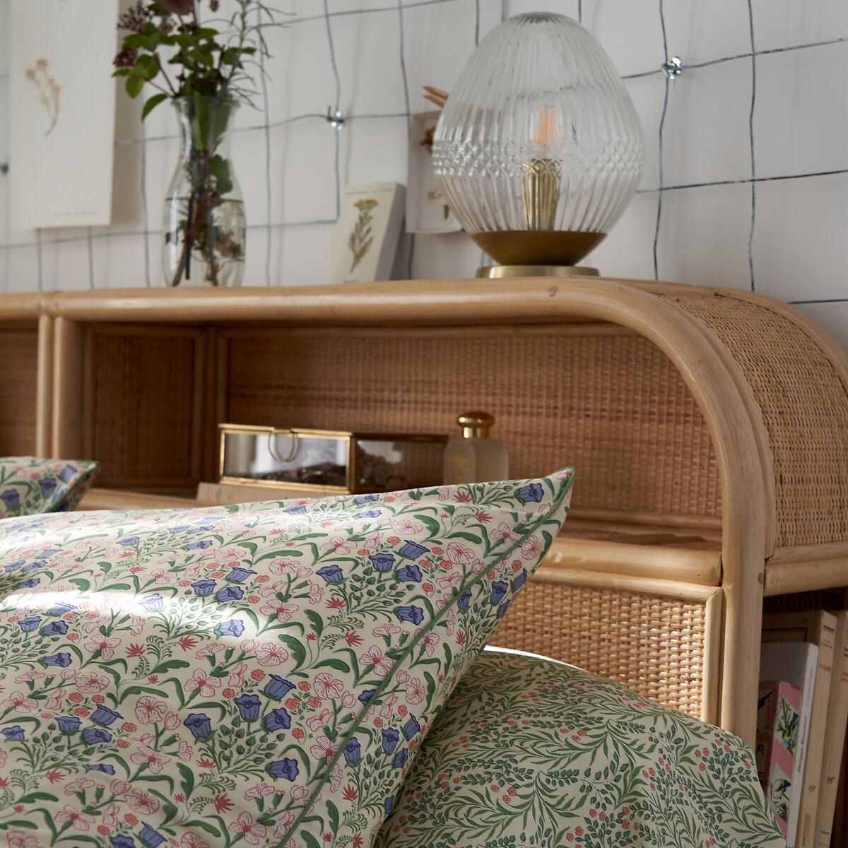 LA REDOUTE INTERIEURS<br>Candeeiro de mesa em latão e vidro canelado, Ari