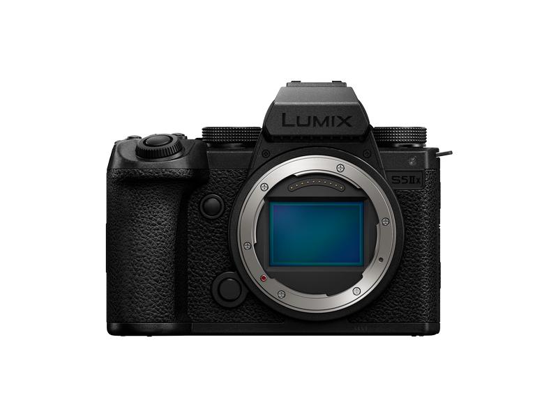 Panasonic Fotokamera Lumix DC-S5M2X   S-E2470E Kit Kompakte spiegellose Vollformatkamera für professionelle Content-Ersteller mit Zoomobjektiv