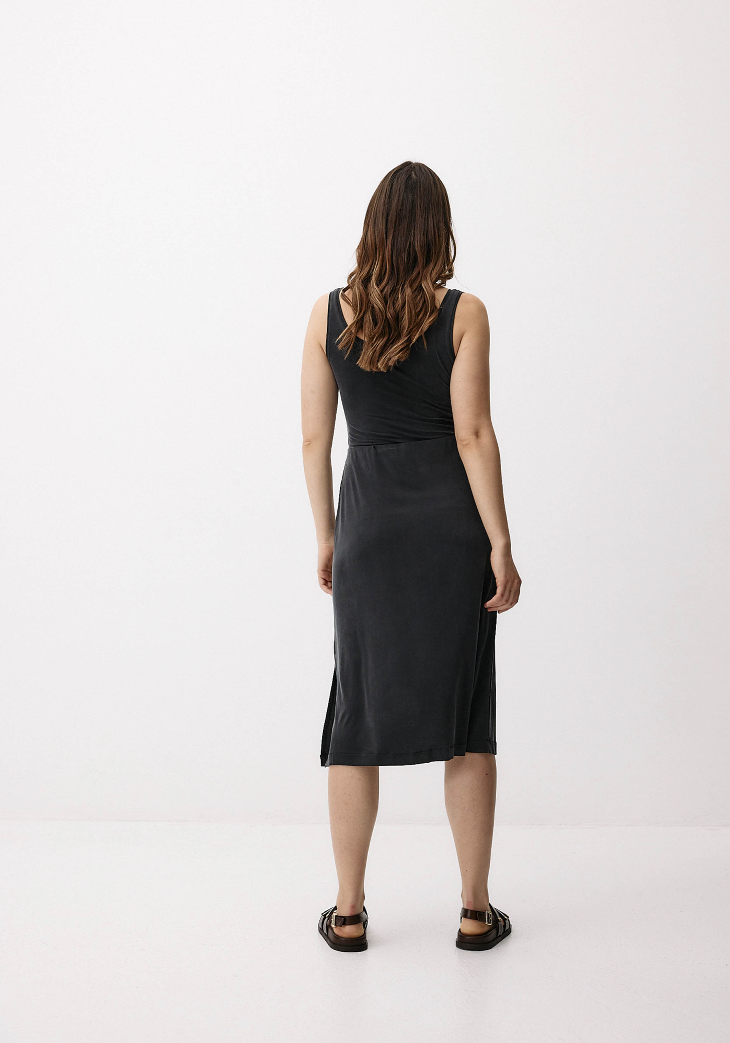 Moya Kala Rock Cupro Midi Skirt Graphite