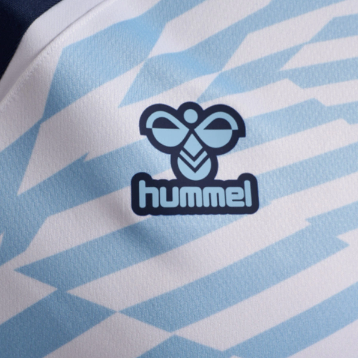 Sweatshirt Hummel Celta De Vigo Pre-Match 2025-2026 Criança