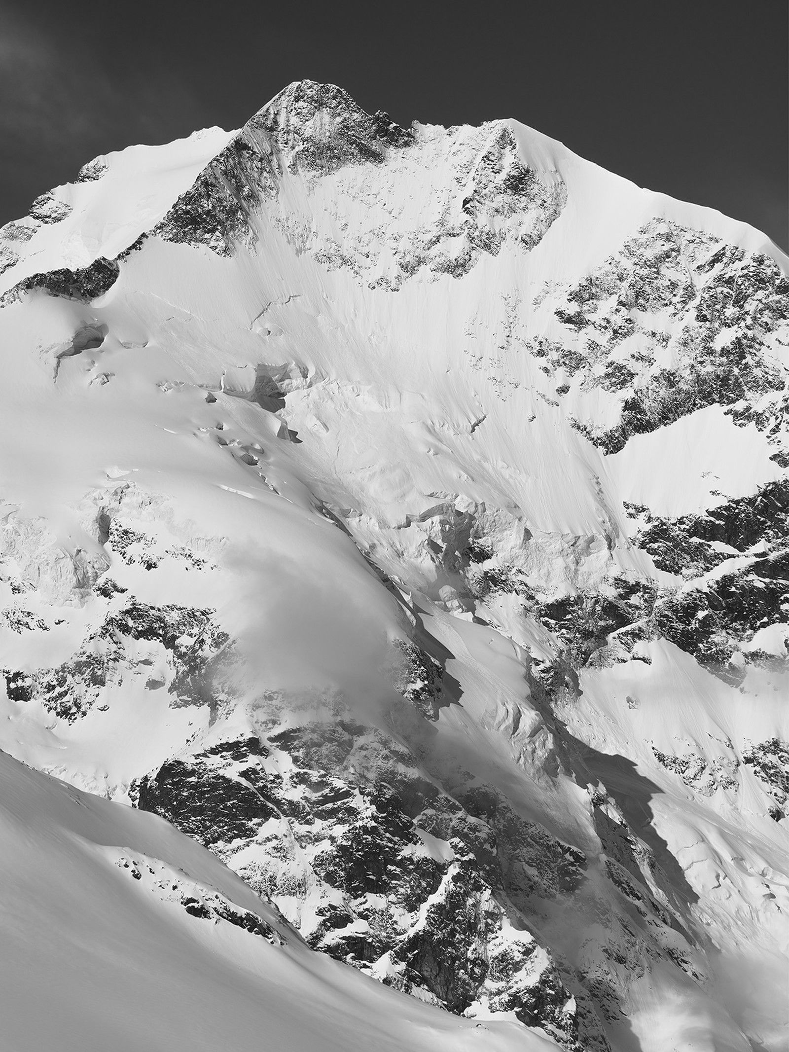 Piz Bernina by Daniel Martinek - Limited Edition. Edition of: 150. Signed.