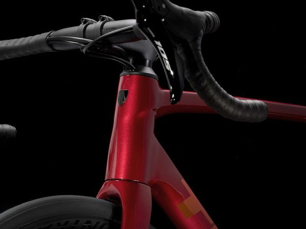 ÉMONDA ALR 5 crimson Rennvelo  crimson to dark carmine fade  54 CM